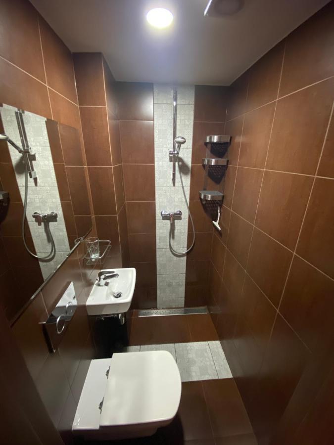 Hollidays Centrum Apartments Warsawa Bagian luar foto