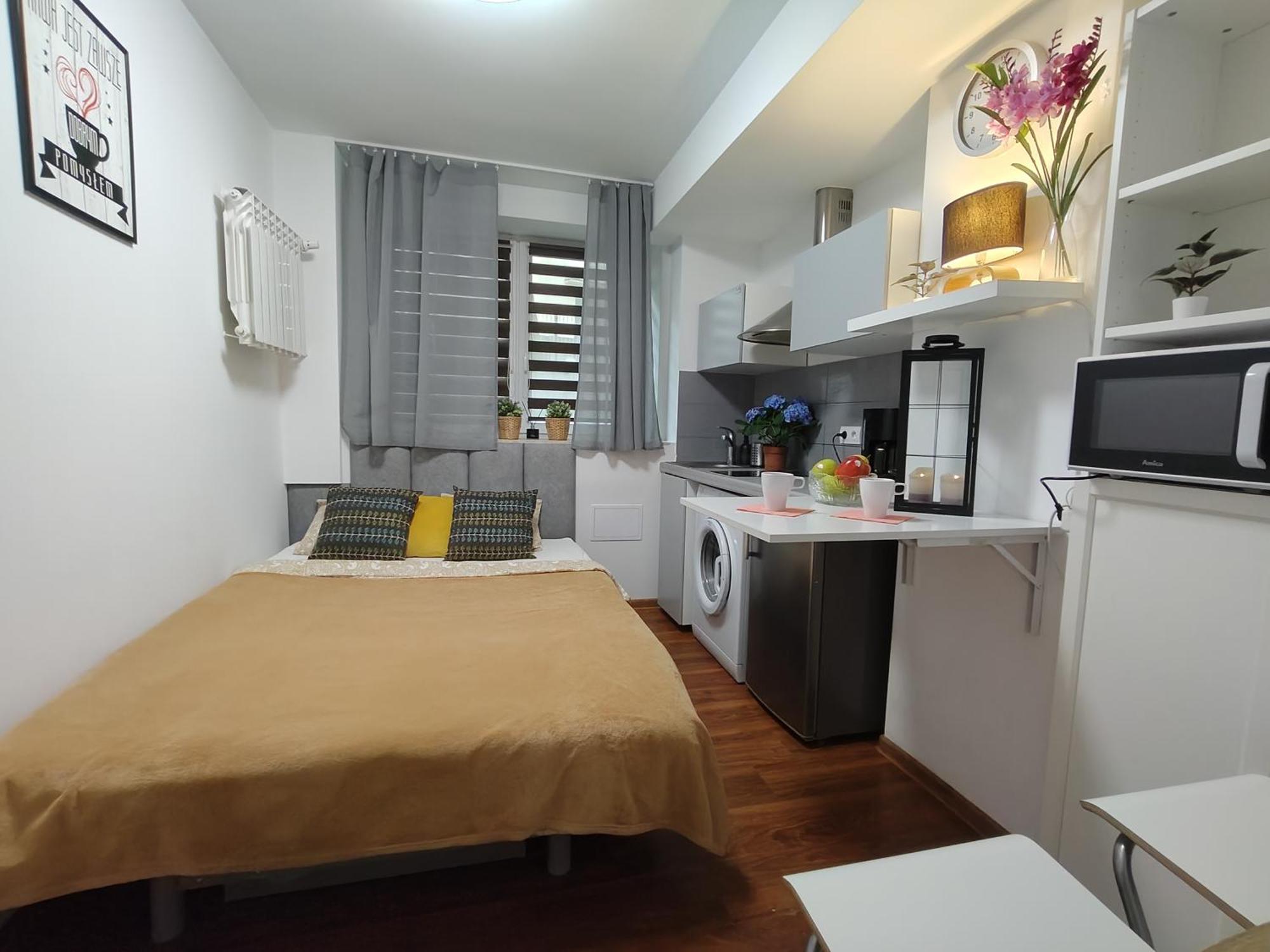 Hollidays Centrum Apartments Warsawa Bagian luar foto